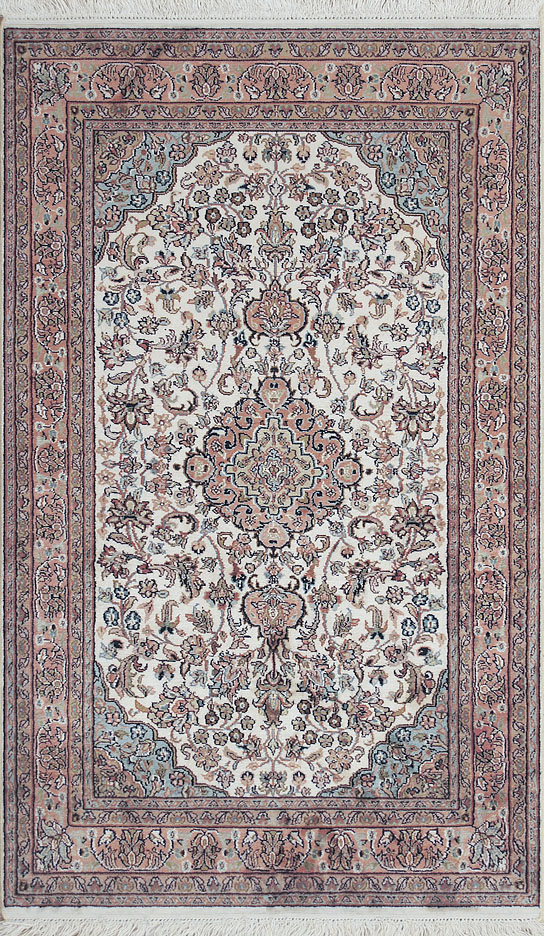 KasmirRoyalSilk-1,24x0,79 cheap handmade carpets   jiegler bokhara shaggy   berlucci milano tafted rug bedrug  .jpg